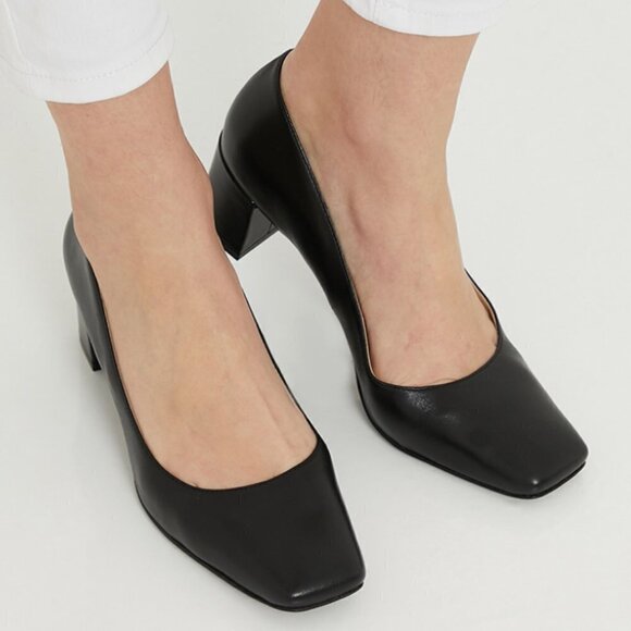 Naturalizer KARINA Block Heel Pumps (NARROW) - Picture 9 of 11